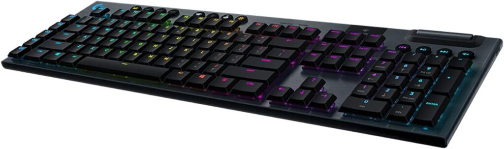 keyboard color for gaming Logitech G915 LIGHTSPEED RGB Mechanical Gaming Keyboard 
